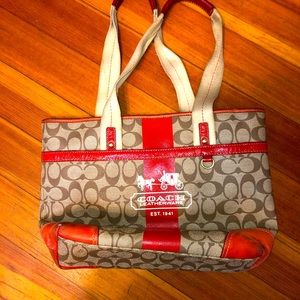 ⭐️MOVING SALE⭐️ Coach Hobo Ladies Beige/Red No. K0768-11350 Purse